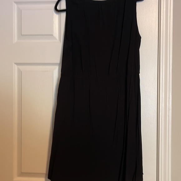 Old Navy sleeveless rayon sundress - Picture 5 of 7